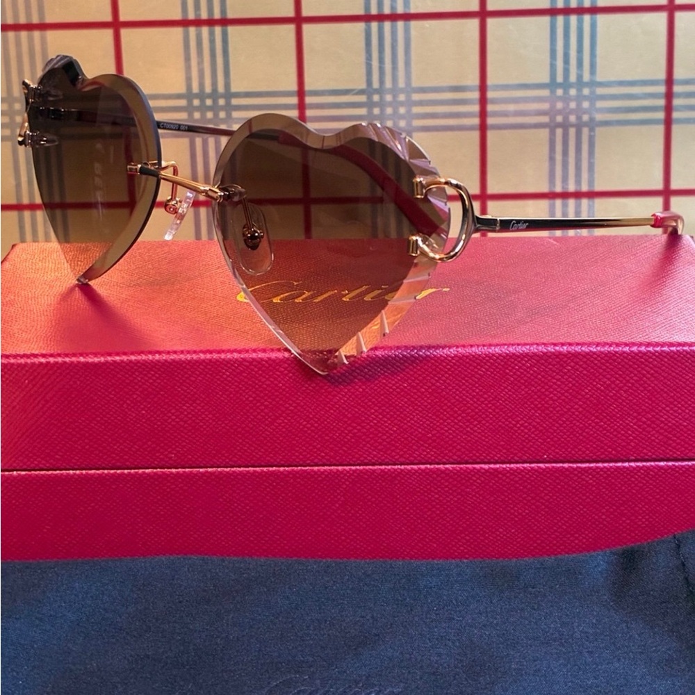 CARTIER BIG C RIMLESS HEATT SHAPED SUNGLASSES - Picture 3 of 6